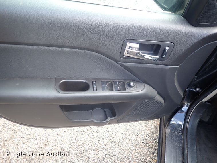 image for item DP4444 2010 Ford Fusion SE