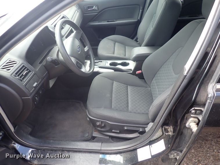 image for item DP4444 2010 Ford Fusion SE