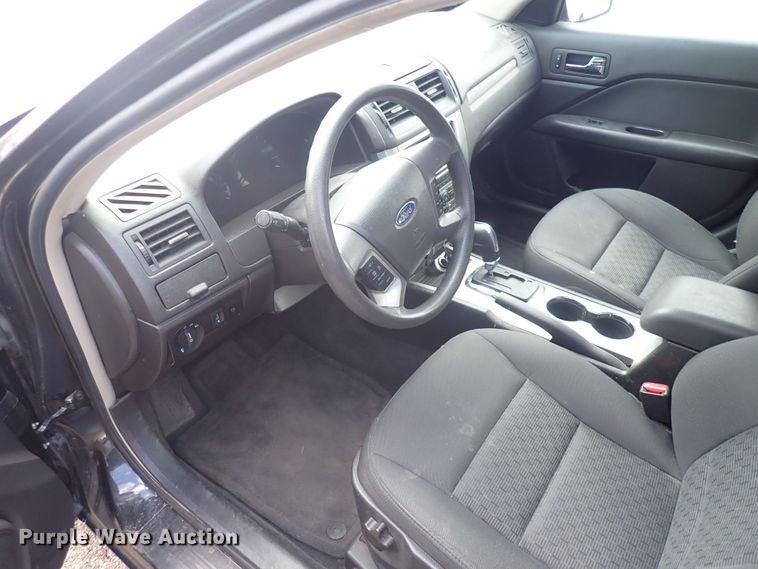 image for item DP4444 2010 Ford Fusion SE