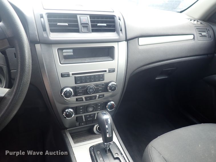 image for item DP4444 2010 Ford Fusion SE