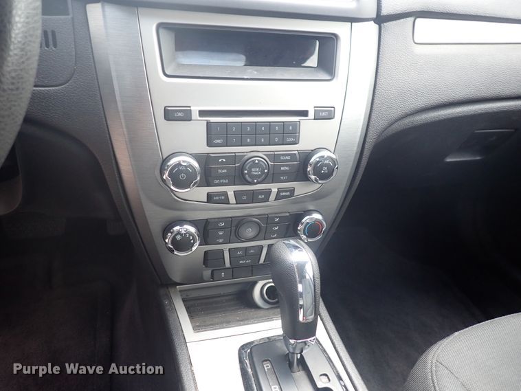 image for item DP4444 2010 Ford Fusion SE