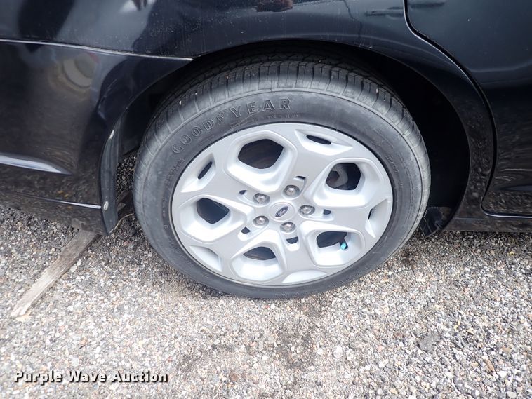 image for item DP4444 2010 Ford Fusion SE