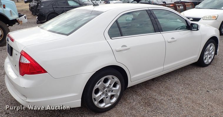 image for item DP4445 2010 Ford Fusion SE