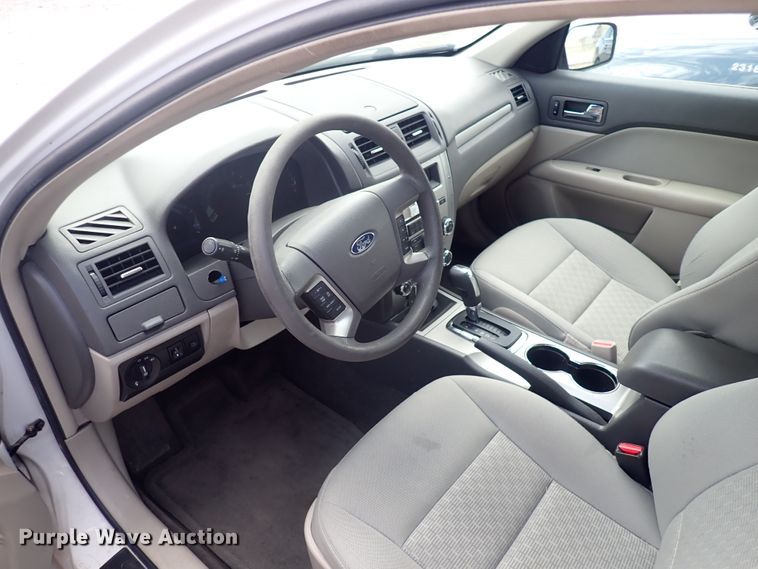 image for item DP4445 2010 Ford Fusion SE