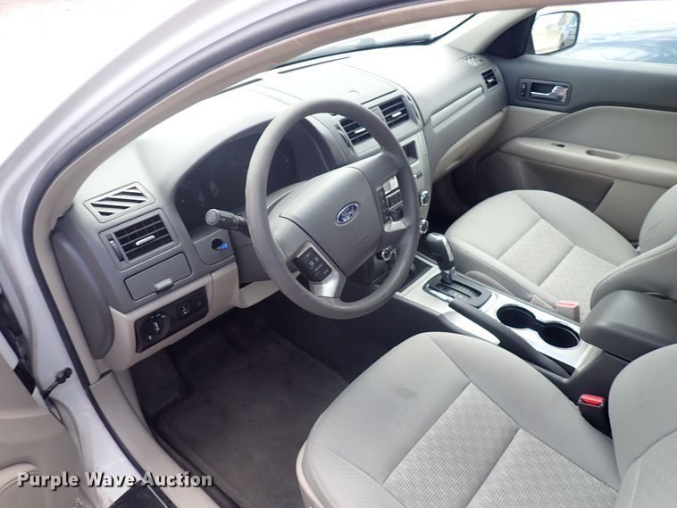 image for item DP4445 2010 Ford Fusion SE