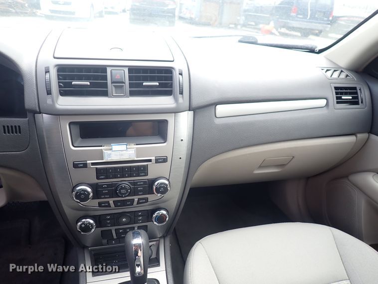 image for item DP4445 2010 Ford Fusion SE