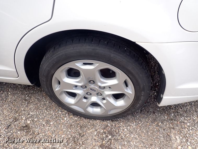 image for item DP4445 2010 Ford Fusion SE