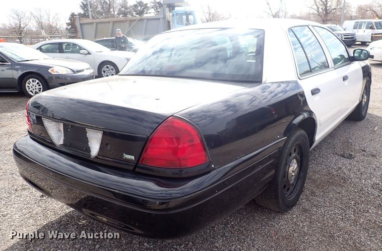image for item DP4450 2010 Ford Crown Victoria Police Interceptor