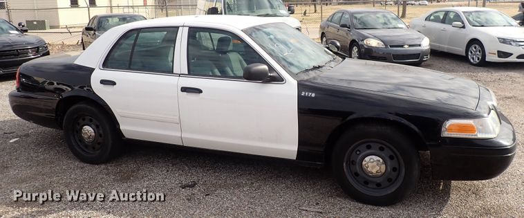 image for item DP4450 2010 Ford Crown Victoria Police Interceptor