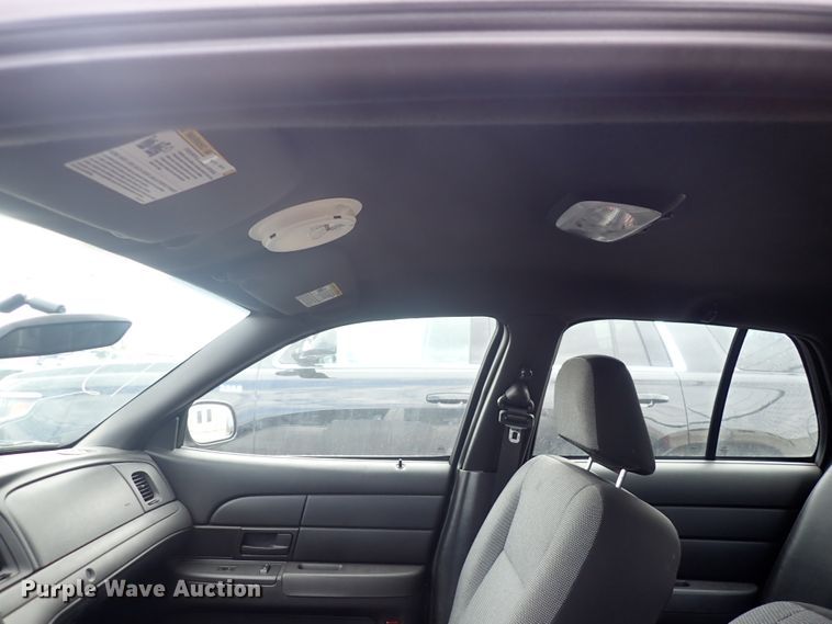 image for item DP4450 2010 Ford Crown Victoria Police Interceptor