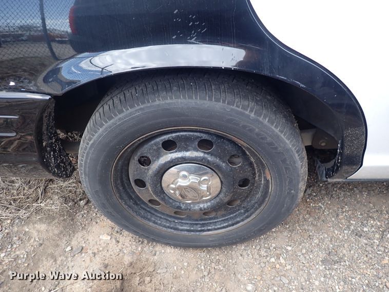 image for item DP4450 2010 Ford Crown Victoria Police Interceptor