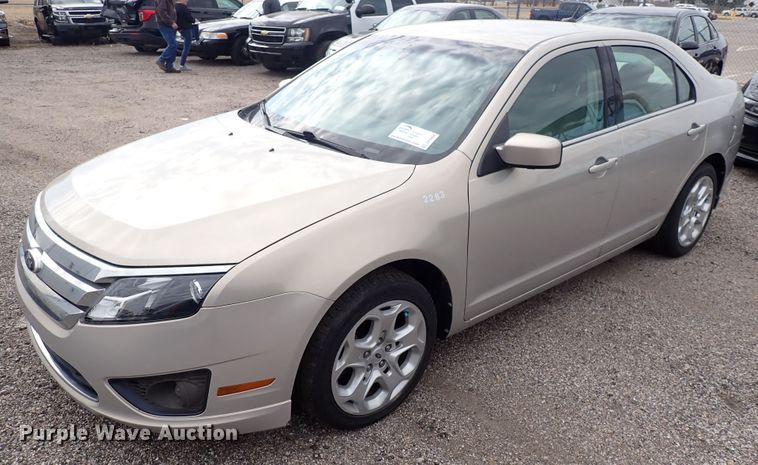 image for item DP4464 2010 Ford Fusion SE