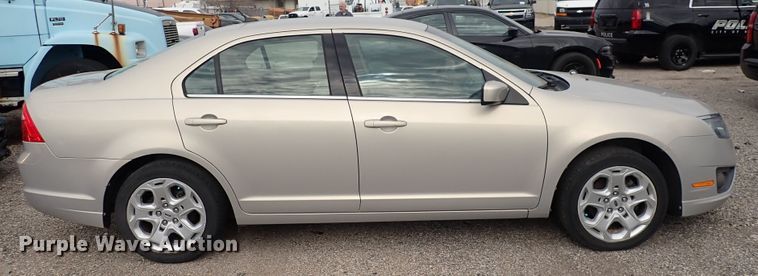 image for item DP4464 2010 Ford Fusion SE