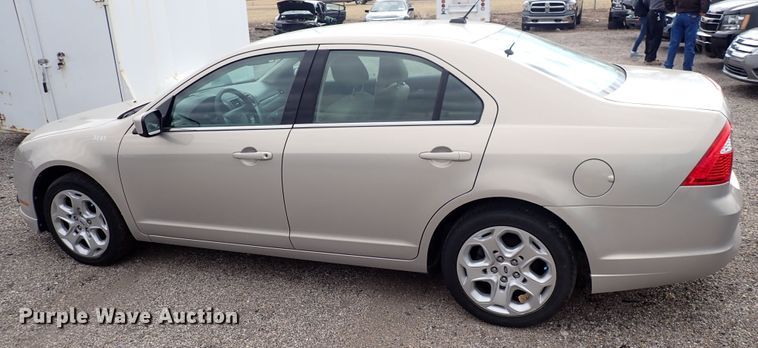 image for item DP4464 2010 Ford Fusion SE