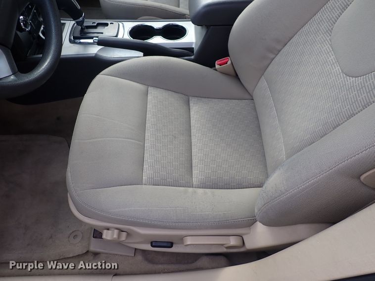 image for item DP4464 2010 Ford Fusion SE