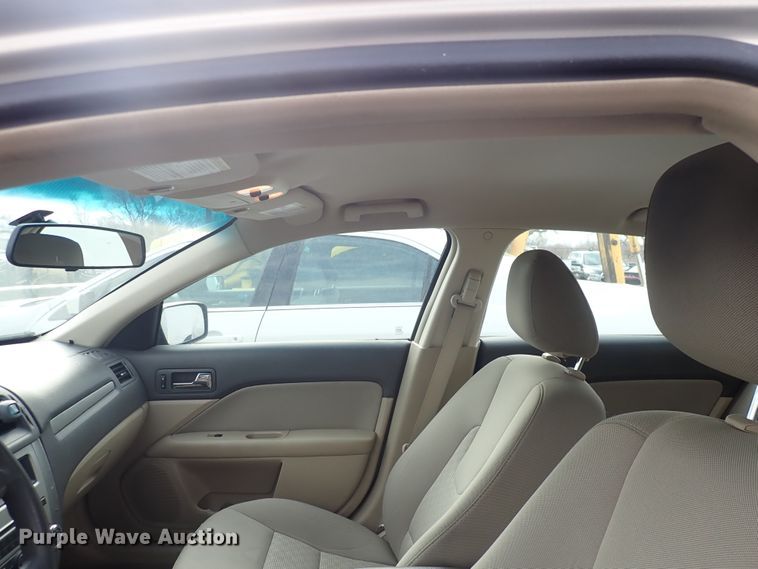 image for item DP4464 2010 Ford Fusion SE