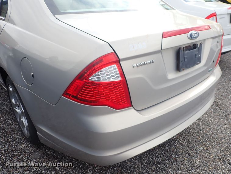 image for item DP4464 2010 Ford Fusion SE