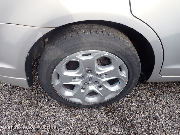 image for item DP4464 2010 Ford Fusion SE