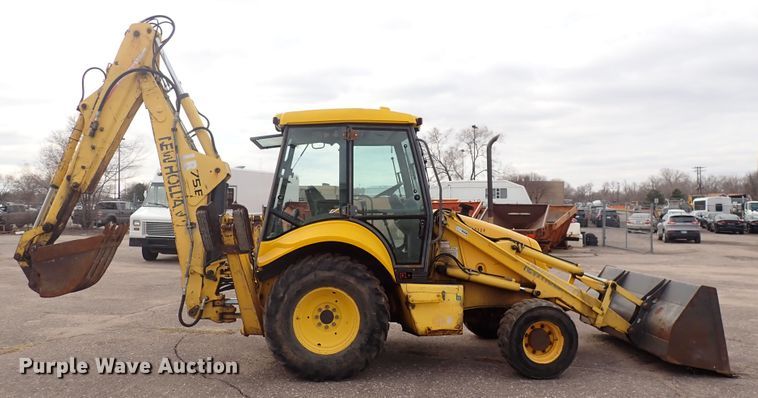image for item DP4468 2003 New Holland LB75B  backhoe