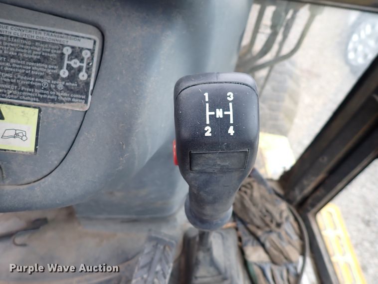 image for item DP4468 2003 New Holland LB75B  backhoe