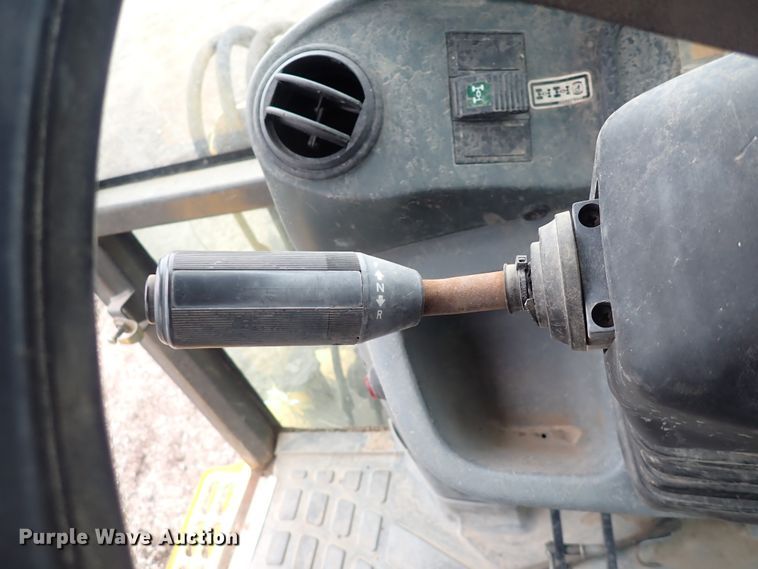 image for item DP4468 2003 New Holland LB75B  backhoe