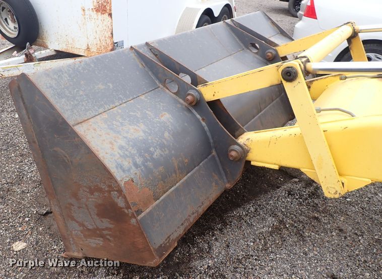 image for item DP4468 2003 New Holland LB75B  backhoe