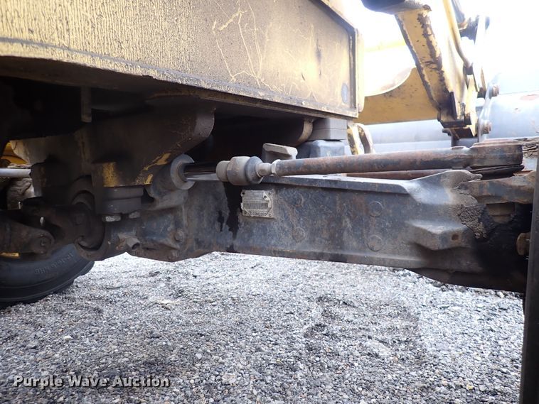 image for item DP4468 2003 New Holland LB75B  backhoe