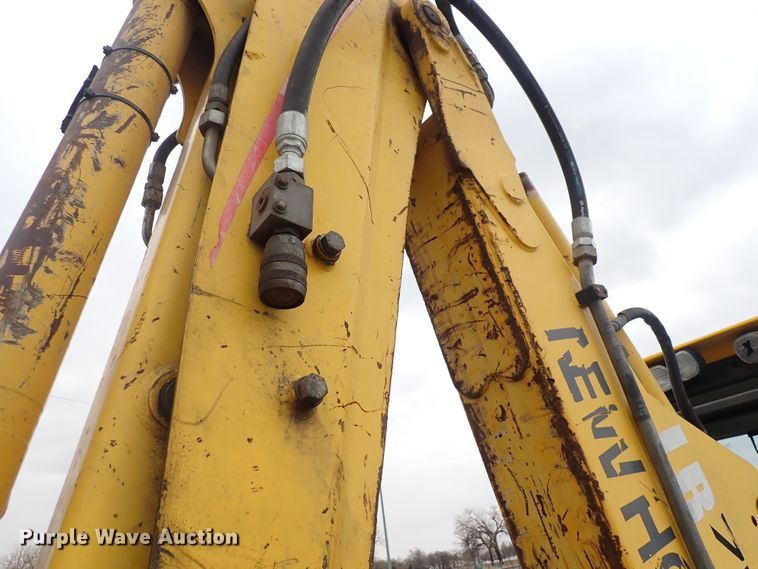 image for item DP4468 2003 New Holland LB75B  backhoe