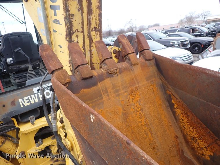 image for item DP4468 2003 New Holland LB75B  backhoe
