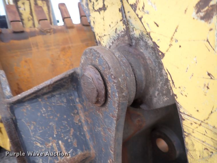 image for item DP4468 2003 New Holland LB75B  backhoe