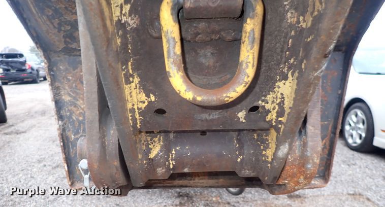 image for item DP4468 2003 New Holland LB75B  backhoe