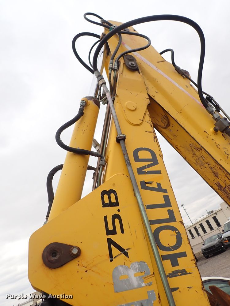 image for item DP4468 2003 New Holland LB75B  backhoe