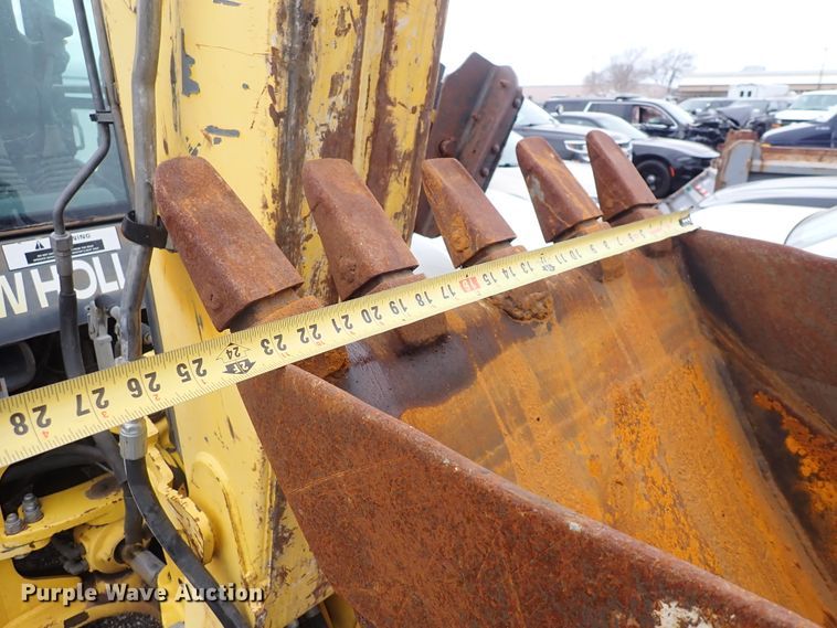 image for item DP4468 2003 New Holland LB75B  backhoe