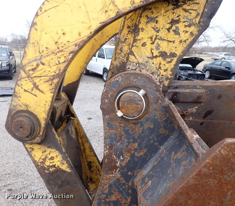 image for item DP4468 2003 New Holland LB75B  backhoe