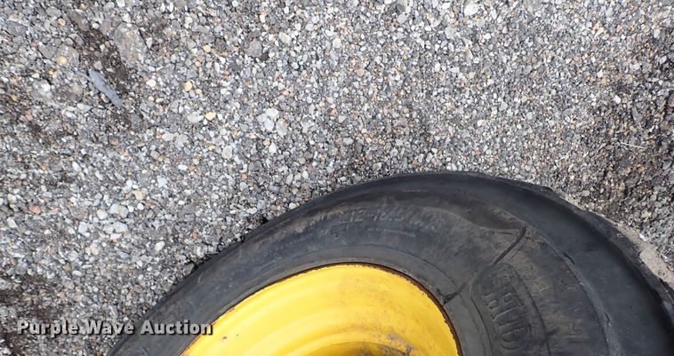 image for item DP4468 2003 New Holland LB75B  backhoe