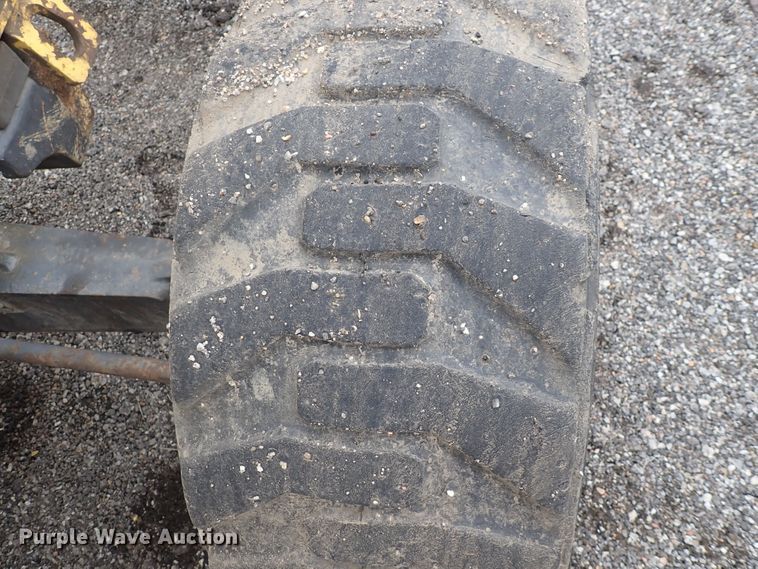 image for item DP4468 2003 New Holland LB75B  backhoe