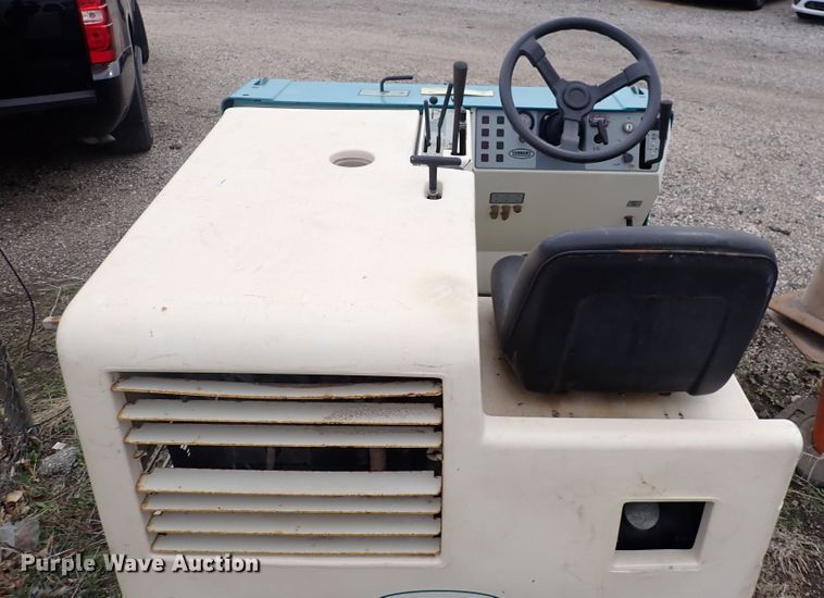 image for item DP4472 Tennant 6400  sweeper