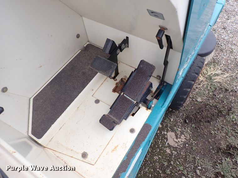 image for item DP4472 Tennant 6400  sweeper