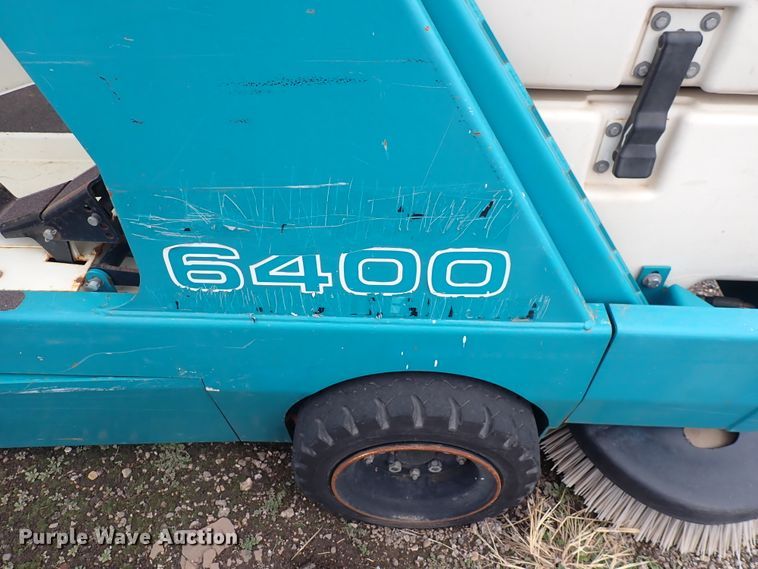 image for item DP4472 Tennant 6400  sweeper
