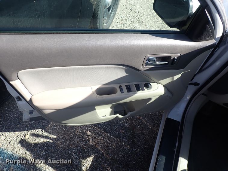 image for item DP4475 2010 Ford Fusion SE