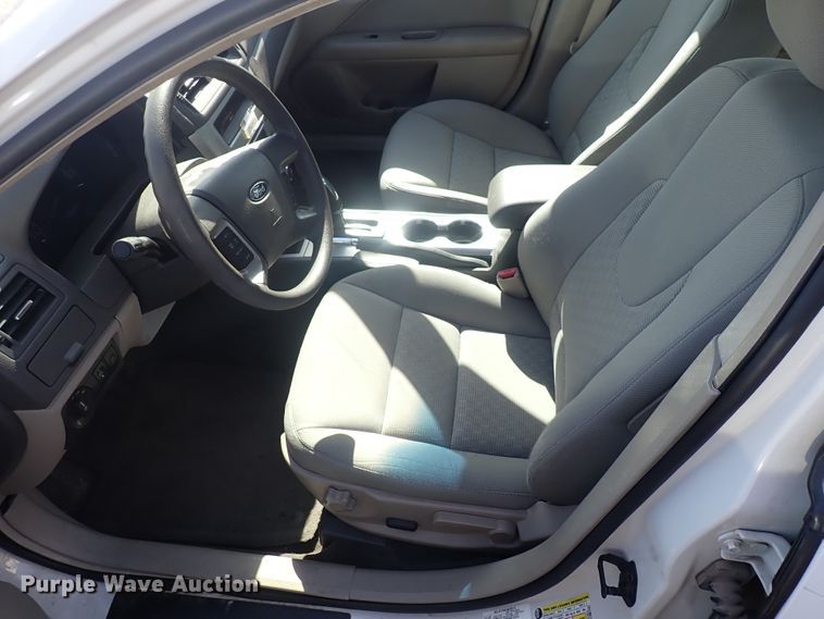 image for item DP4475 2010 Ford Fusion SE