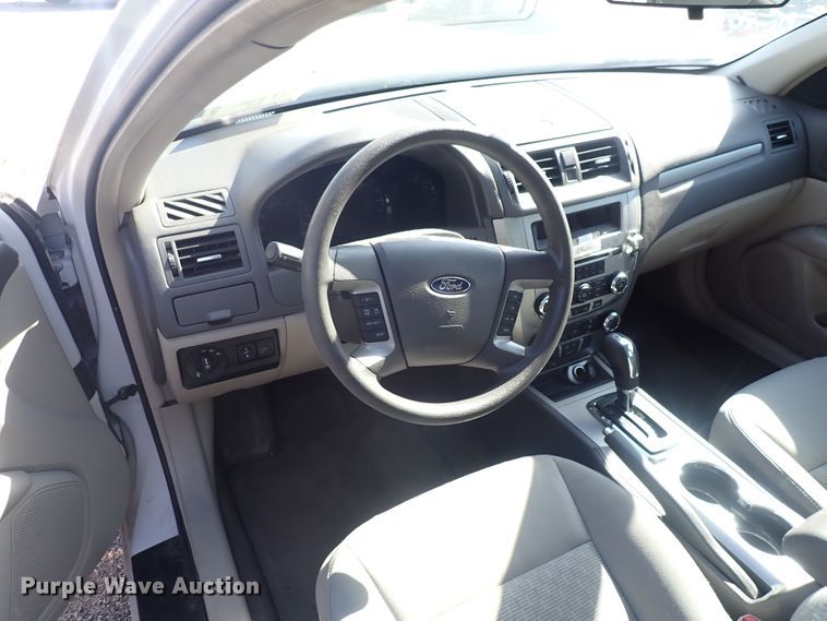 image for item DP4475 2010 Ford Fusion SE