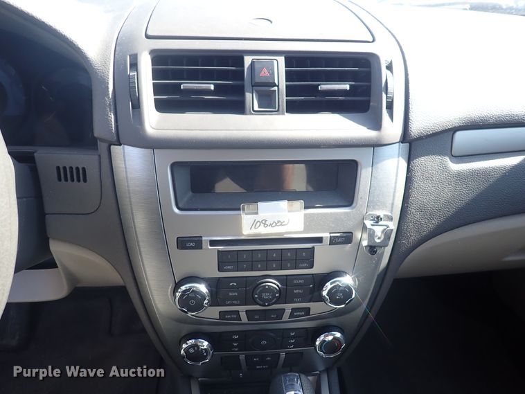 image for item DP4475 2010 Ford Fusion SE