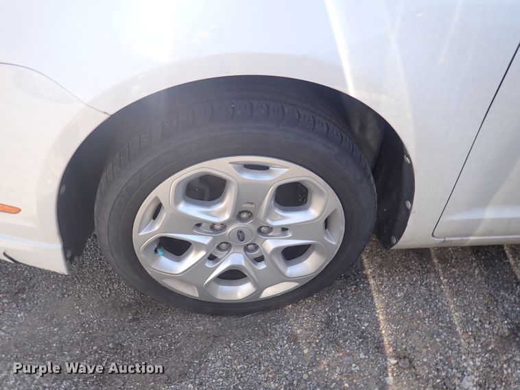 image for item DP4475 2010 Ford Fusion SE