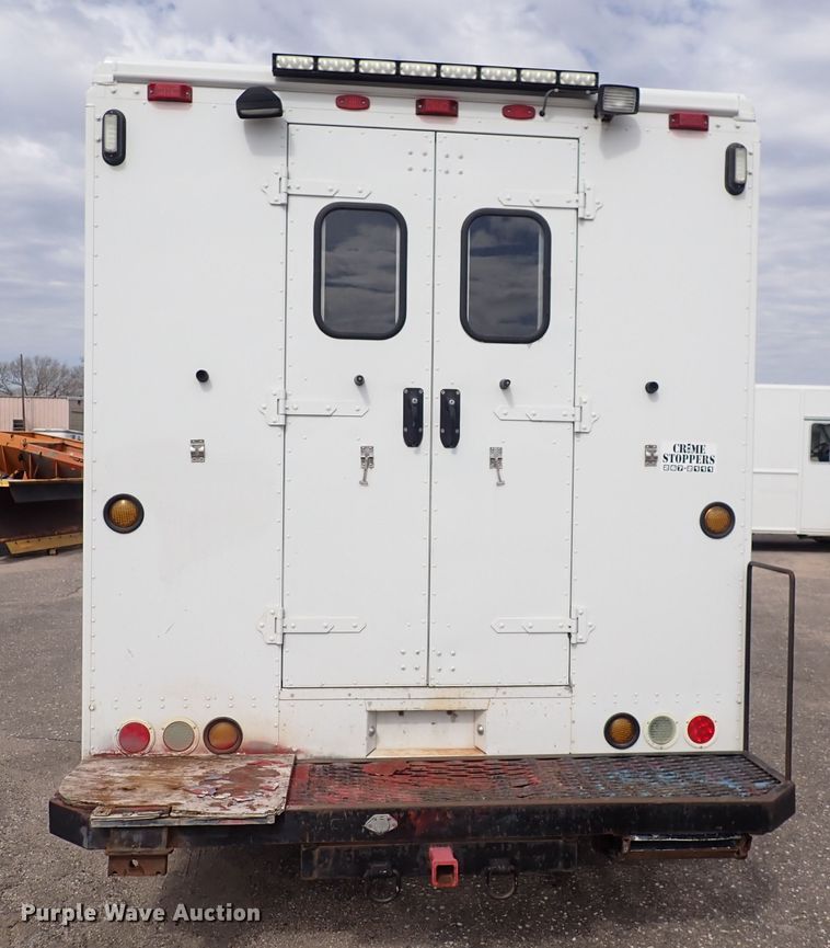 image for item DP4477 2009 Freightliner MT55  delivery truck