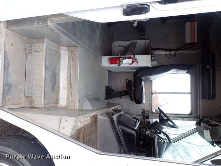 image for item DP4477 2009 Freightliner MT55  delivery truck