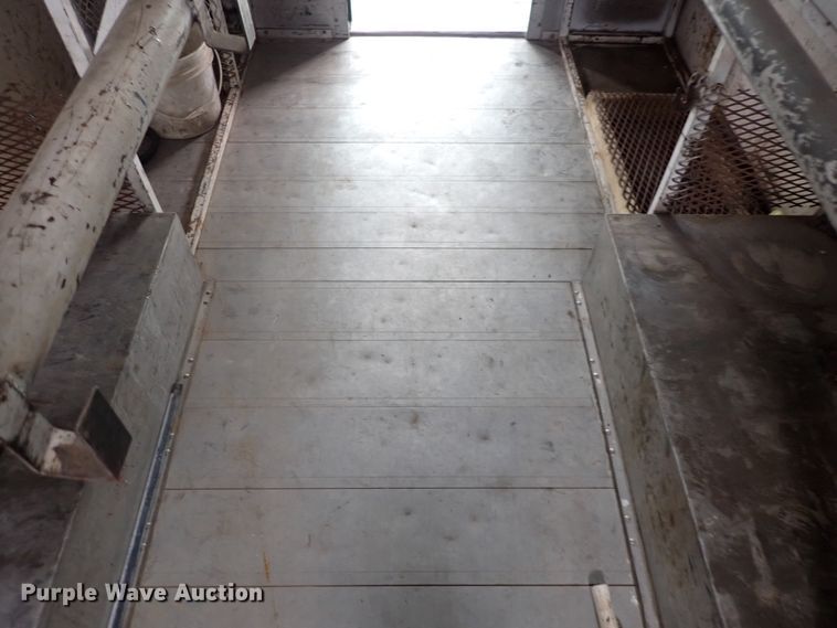 image for item DP4477 2009 Freightliner MT55  delivery truck