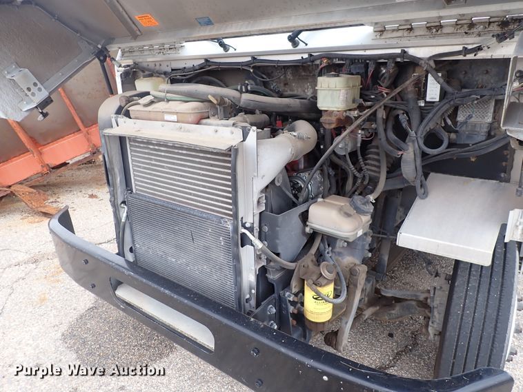 image for item DP4477 2009 Freightliner MT55  delivery truck