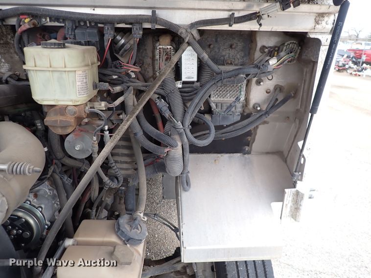 image for item DP4477 2009 Freightliner MT55  delivery truck