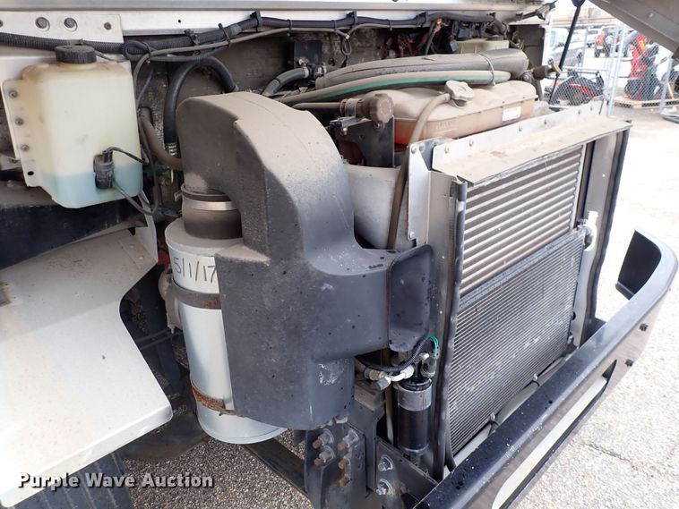 image for item DP4477 2009 Freightliner MT55  delivery truck